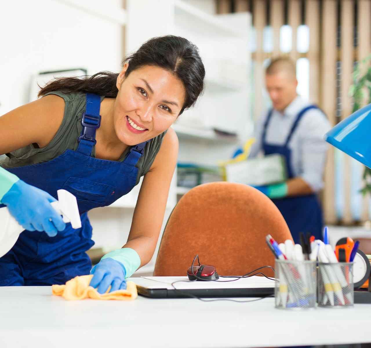 https://riviera-cleaning.ch/wp-content/uploads/2022/03/post_11-1280x1200.jpg