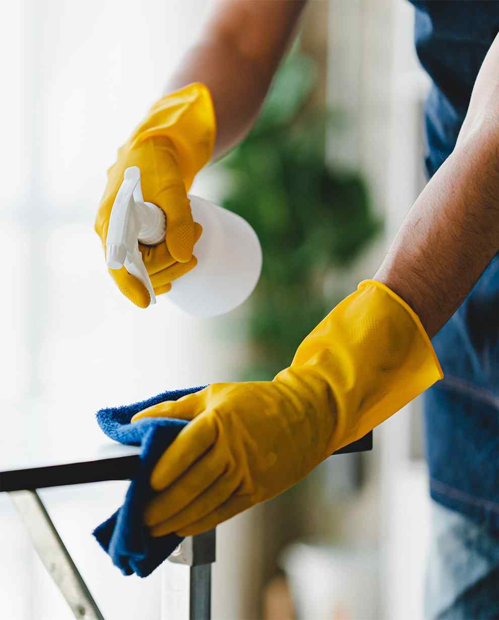 https://riviera-cleaning.ch/wp-content/uploads/2025/07/image_01_home_01.jpg